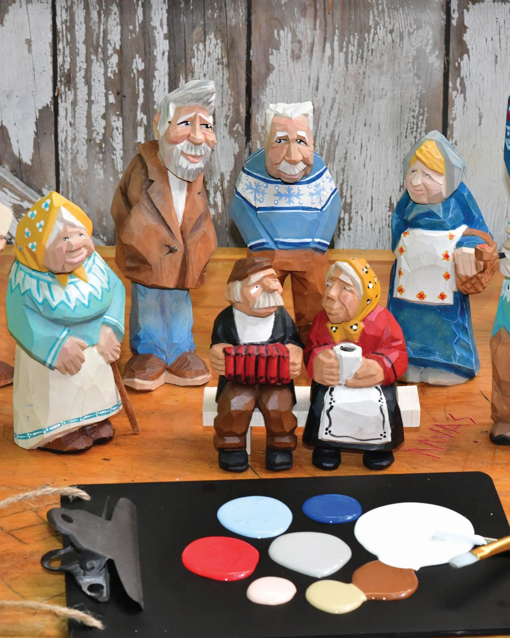 Learn to Whittle Fascinating People in Wood: Make Hundreds of Different Expressions with One Knife