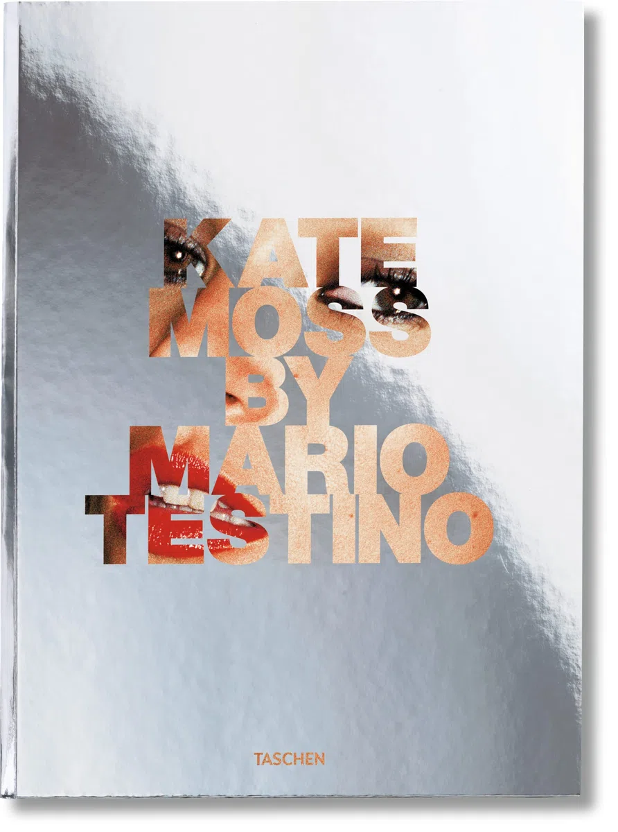 fo-25 Kate Moss by Mario Testino