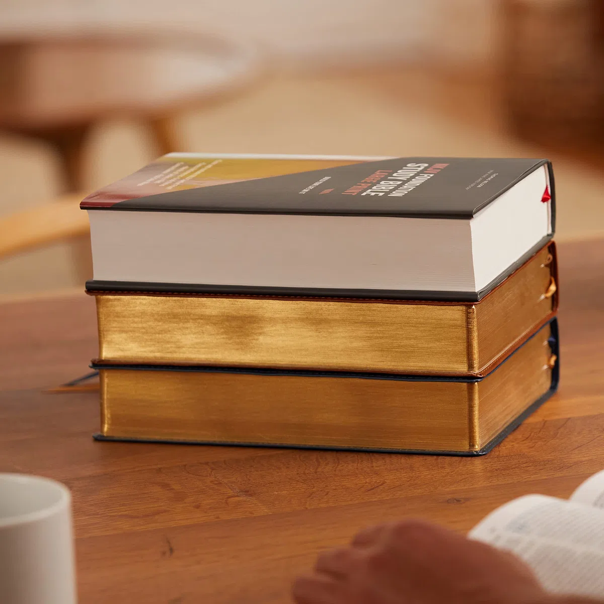 Nkjv, Foundation Study Bible, Large Print, Hardcover, Red Letter, Comfort Print: Holy Bible, New King James Version